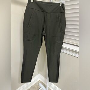 Women's Olive Green Cargo Pants, Athleta Headlands, Hybrid Cargo, size 10